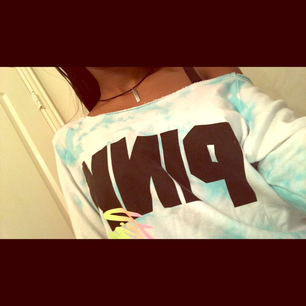 🌺 Pink Cover up / Sweatshirt 🌺